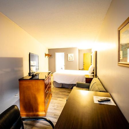 Manistee Inn & Marina Ngoại thất bức ảnh