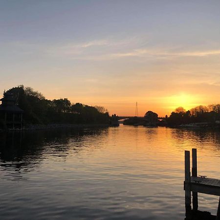 Manistee Inn & Marina Ngoại thất bức ảnh