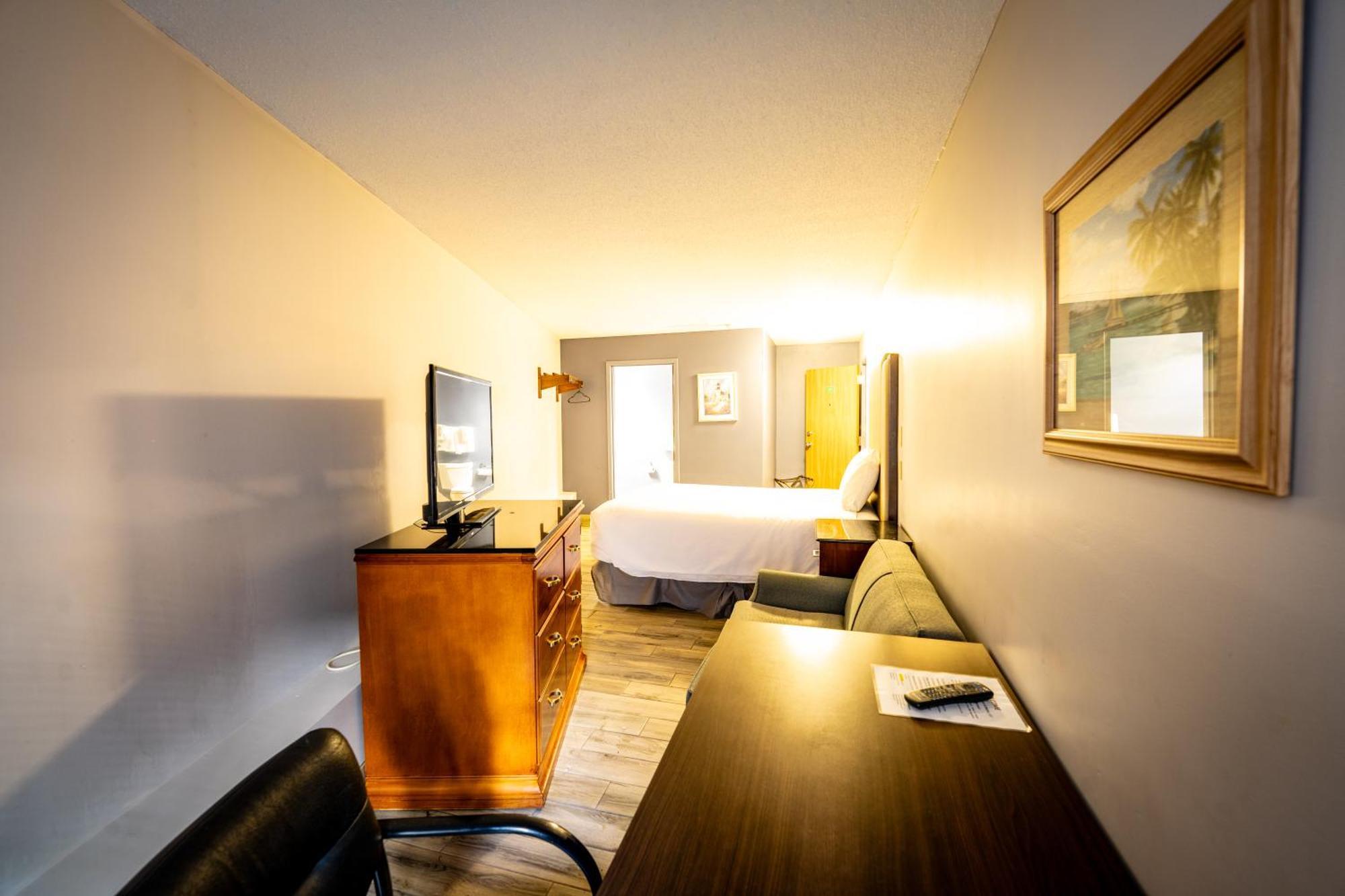 Manistee Inn & Marina Ngoại thất bức ảnh